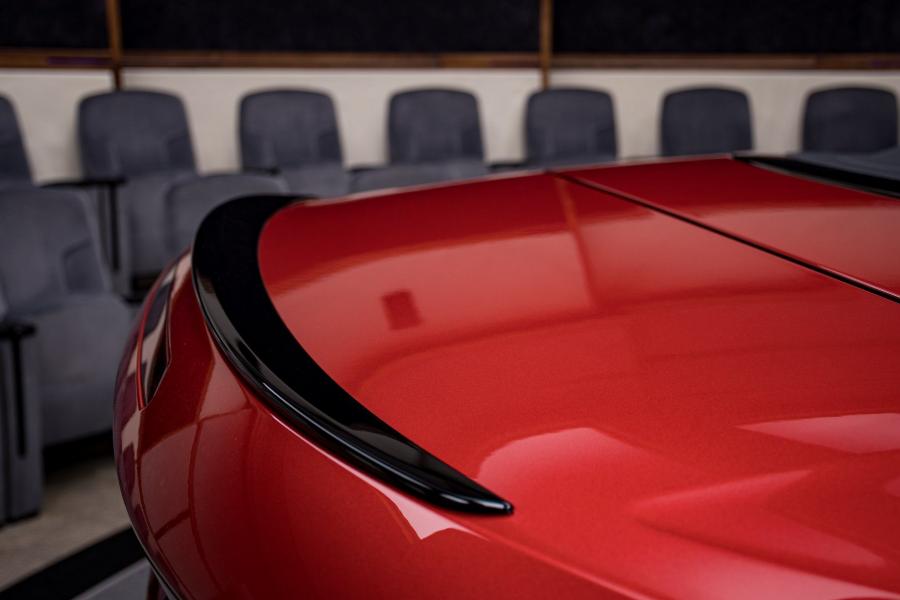 Детали экстерьера BMW M8 Competition Convertible (F91) 2019 года  (фото 9 из 23)